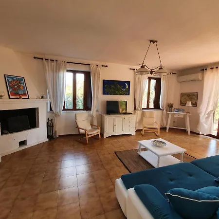Mariella Villa Carini